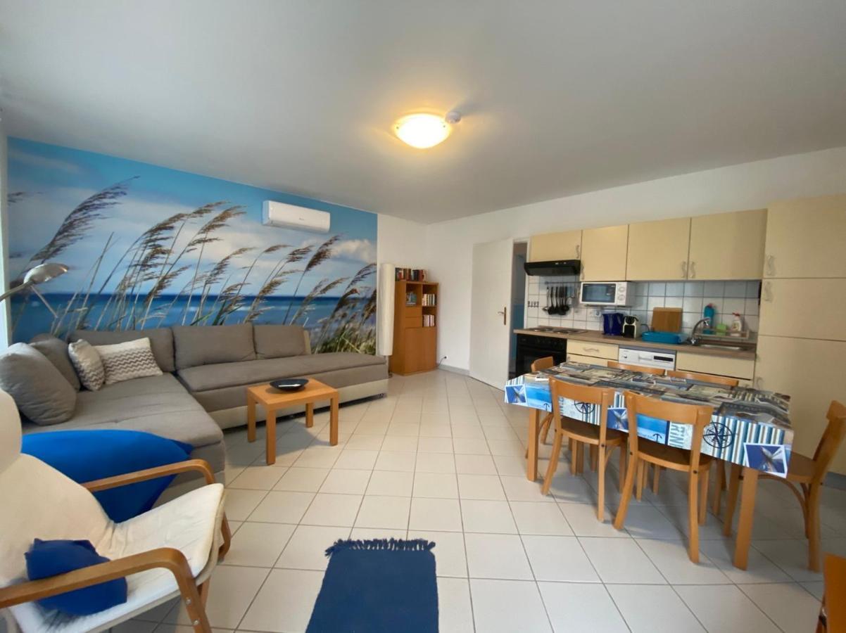 Nefelejcs Apartmanhaz Gyenesdias Bagian luar foto