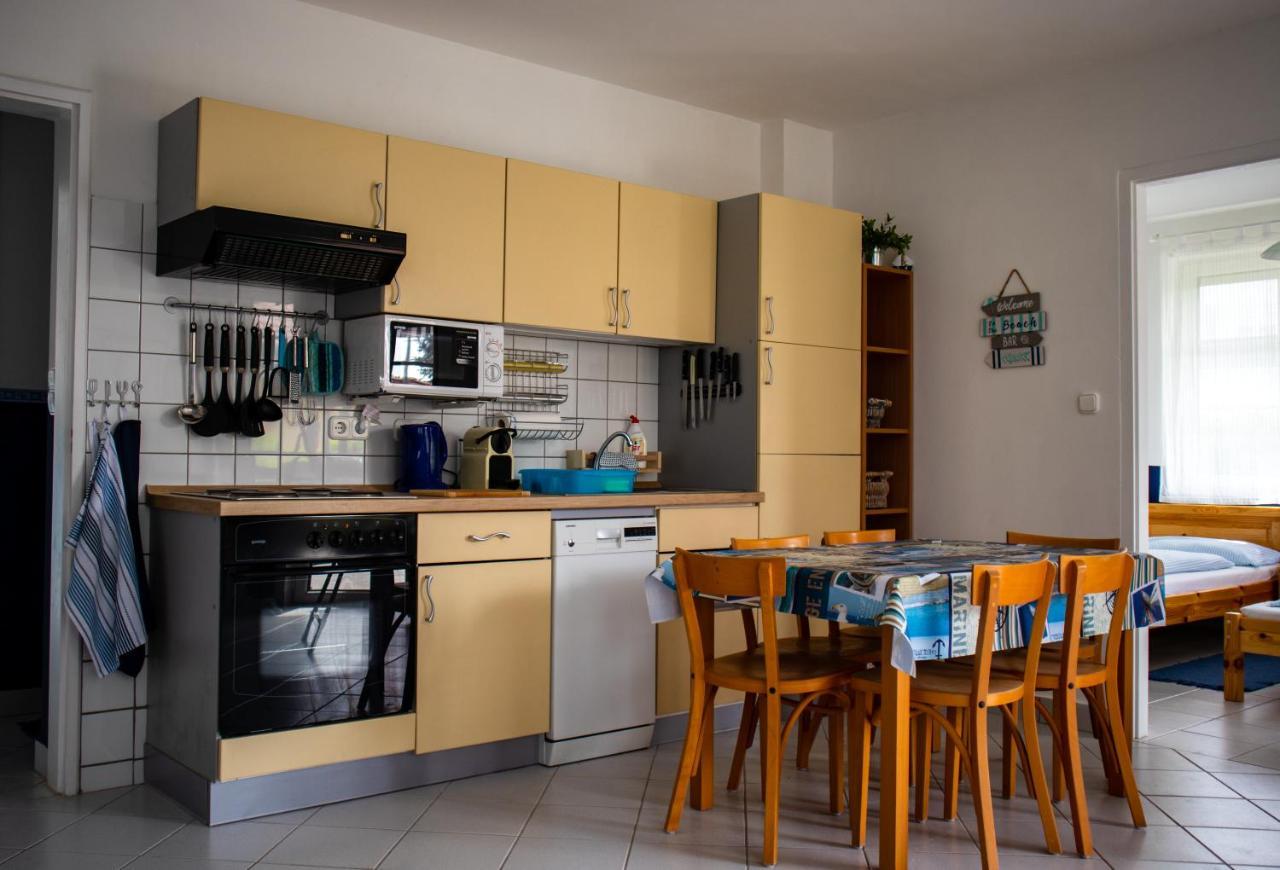 Nefelejcs Apartmanhaz Gyenesdias Bagian luar foto