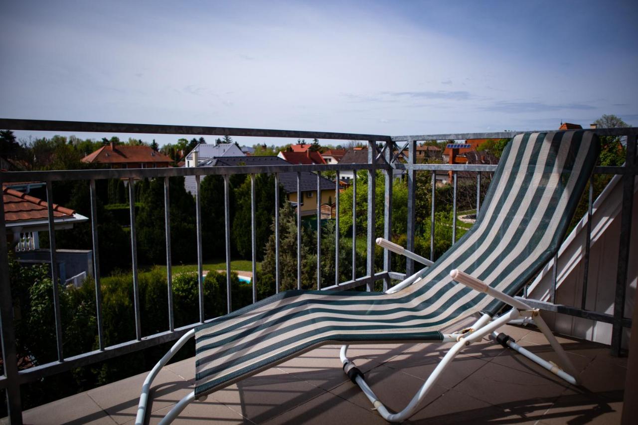Nefelejcs Apartmanhaz Gyenesdias Bagian luar foto