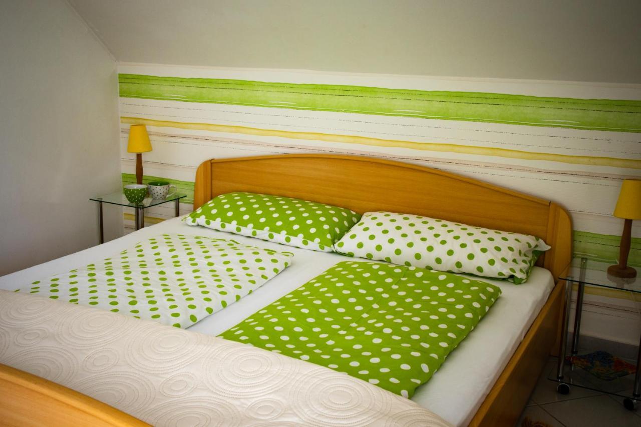 Nefelejcs Apartmanhaz Gyenesdias Bagian luar foto