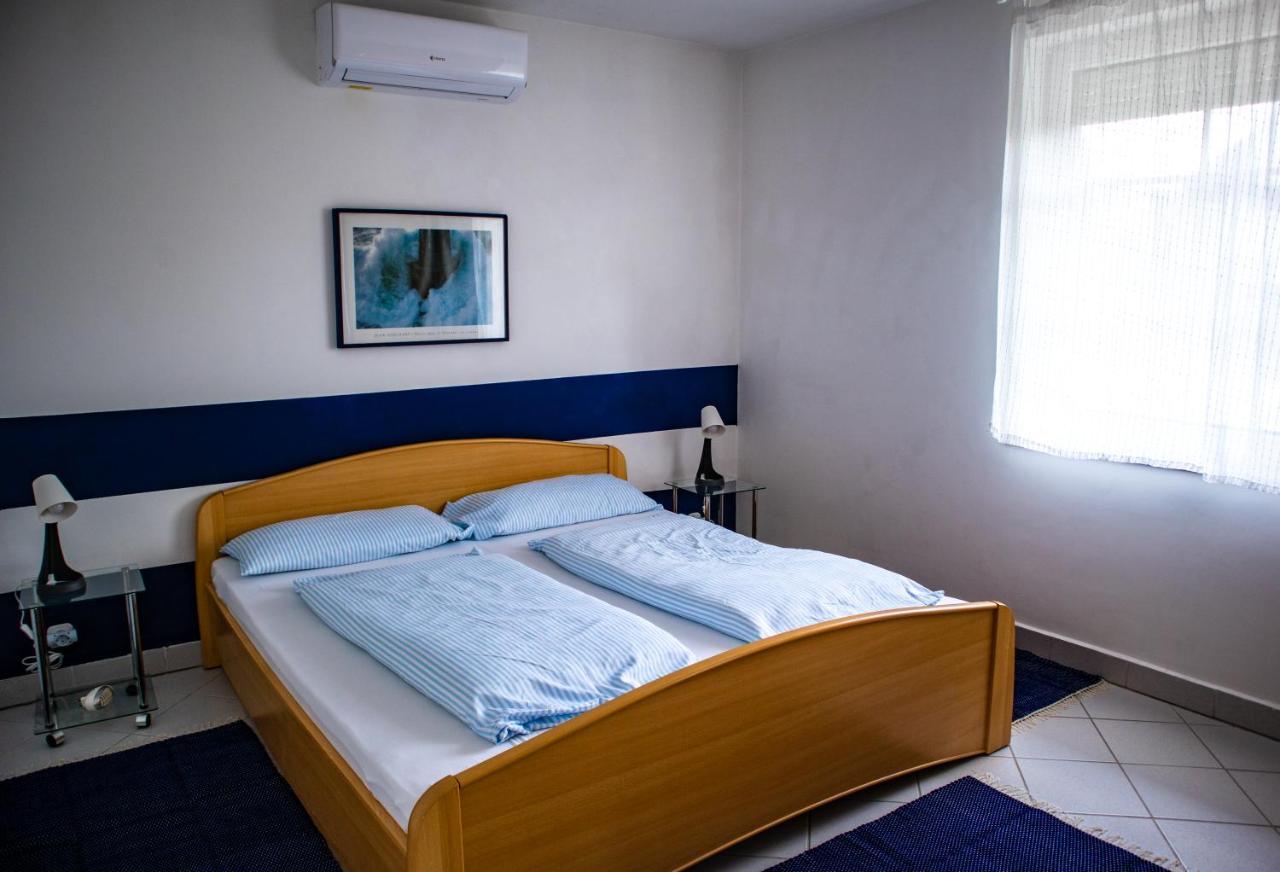Nefelejcs Apartmanhaz Gyenesdias Bagian luar foto