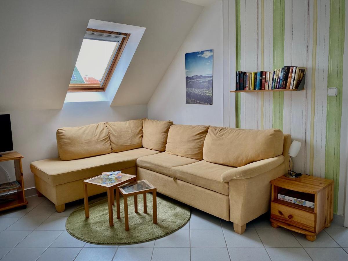 Nefelejcs Apartmanhaz Gyenesdias Bagian luar foto