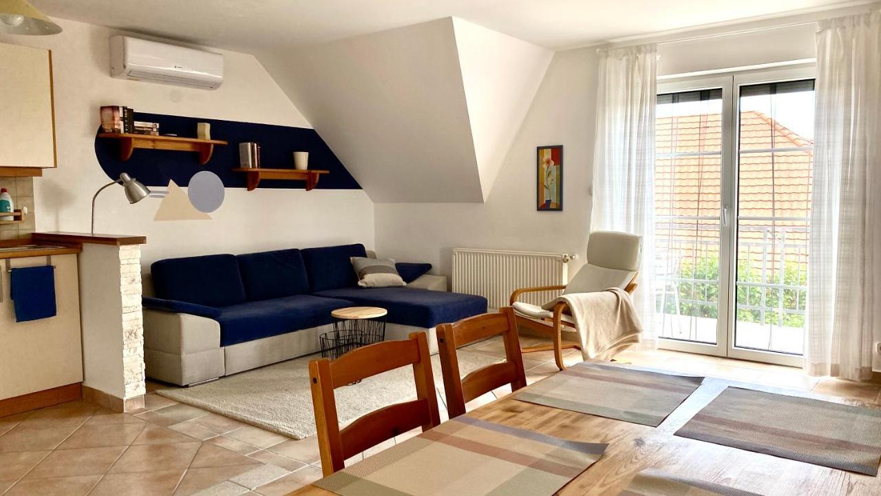 Nefelejcs Apartmanhaz Gyenesdias Bagian luar foto