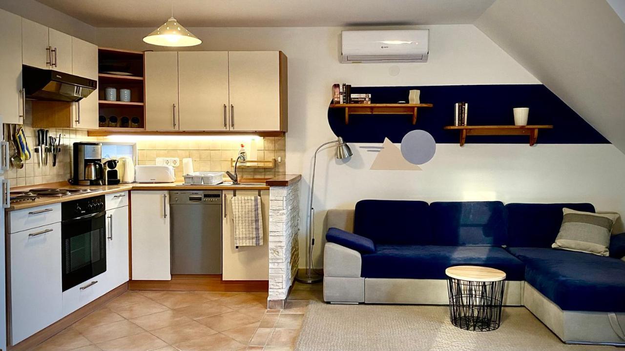 Nefelejcs Apartmanhaz Gyenesdias Bagian luar foto