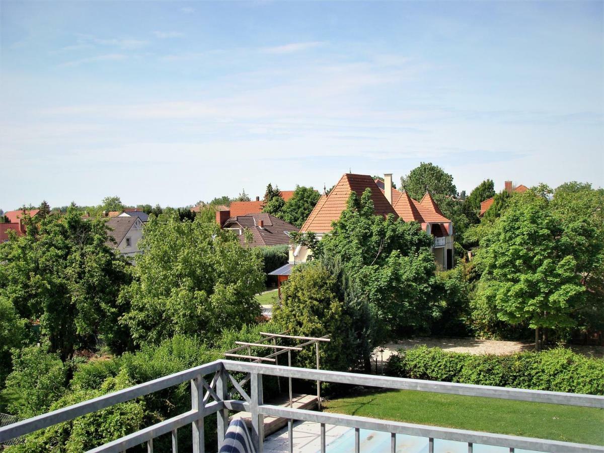 Nefelejcs Apartmanhaz Gyenesdias Ruang foto